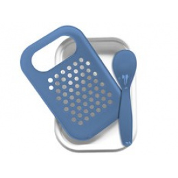 Plastové struhadlo na zeleninu a ovoce se lžící CUCA Plastové struhadlo na zeleninu a ovoce se lžící CUCA